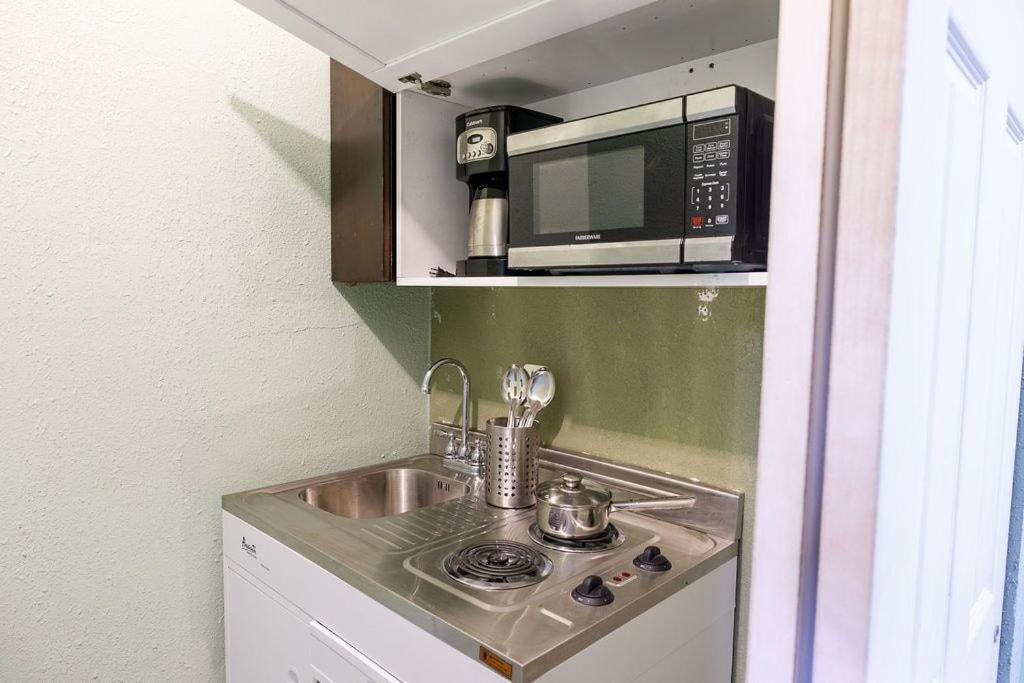 Private Suite In North Miami North Miami Beach Bagian luar foto
